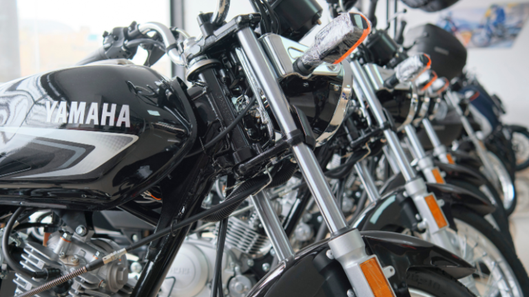 yamaha motorbike